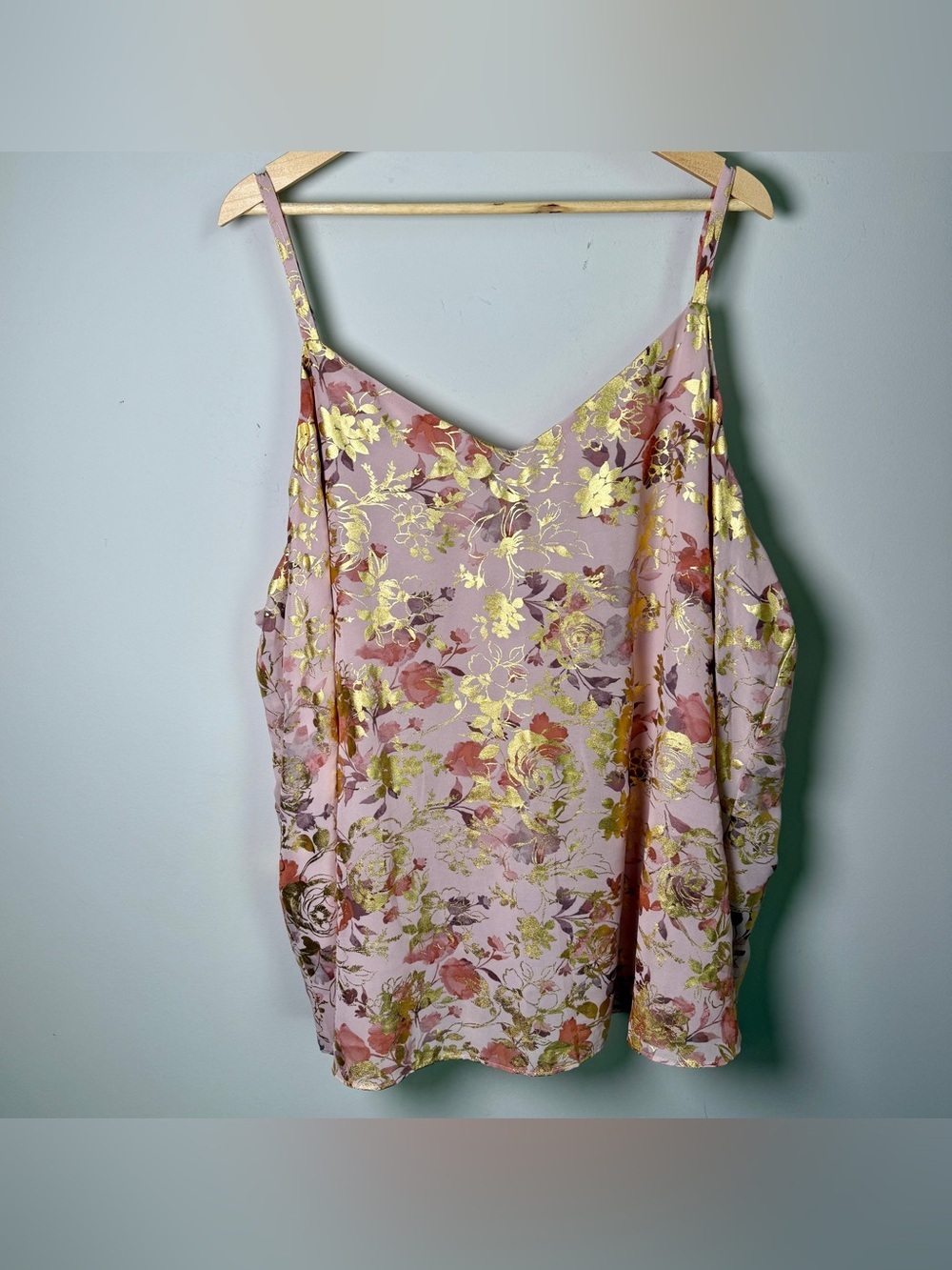 Torrid Sophie Cami Tank | Gold Foil Floral | Size 5 (4X) Boho Feminine Romantic